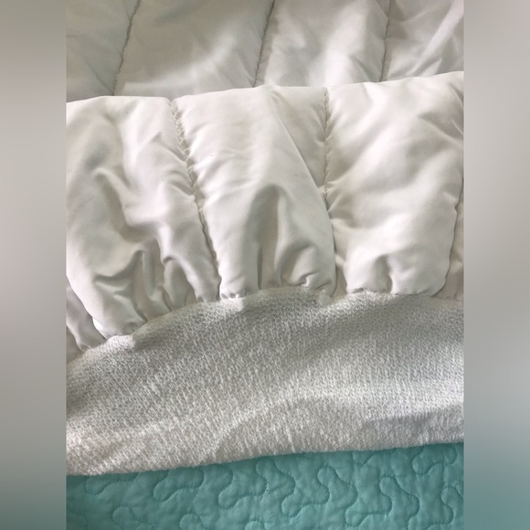 Eddie Bauer Twin XL Mattress Pad - Picture 3 of 7